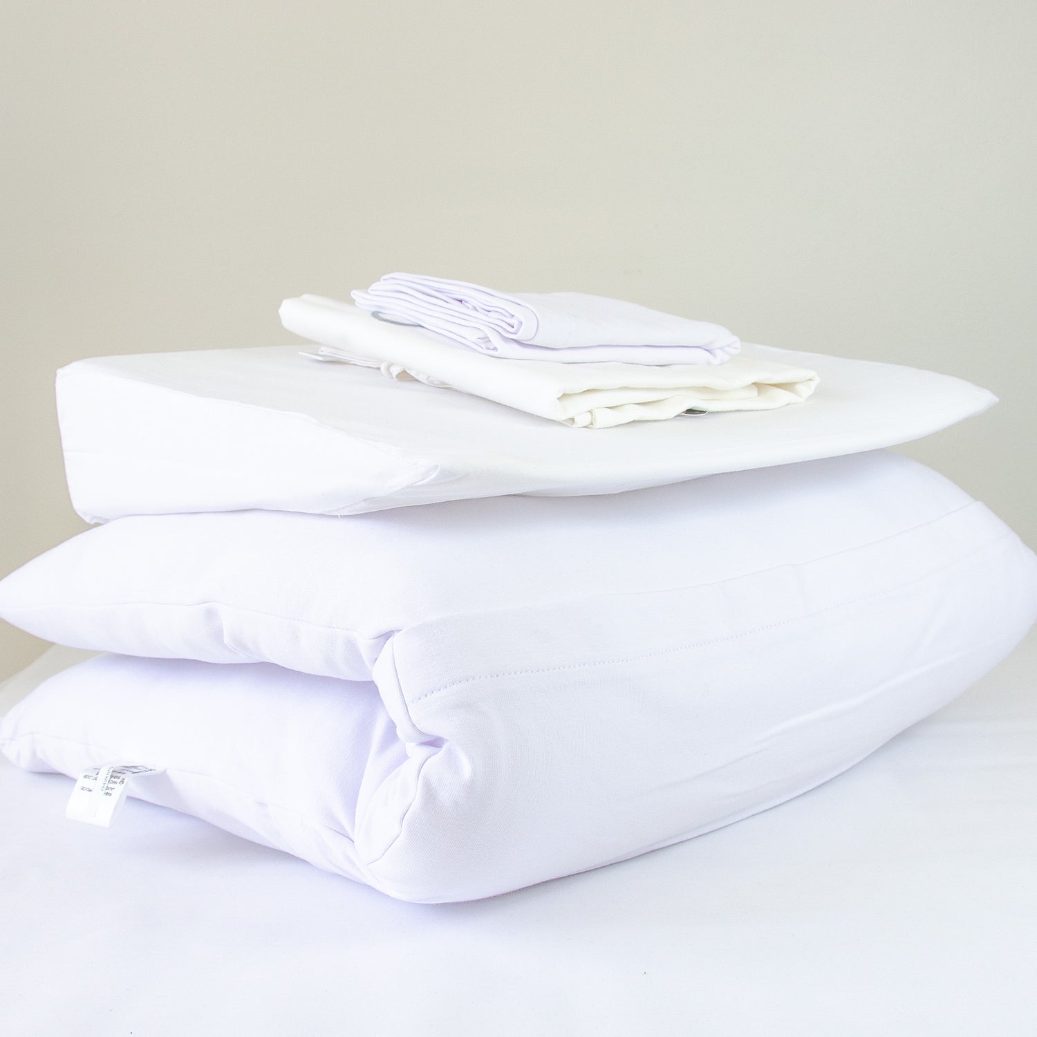 nurtureOne™ nesting cushion bundle